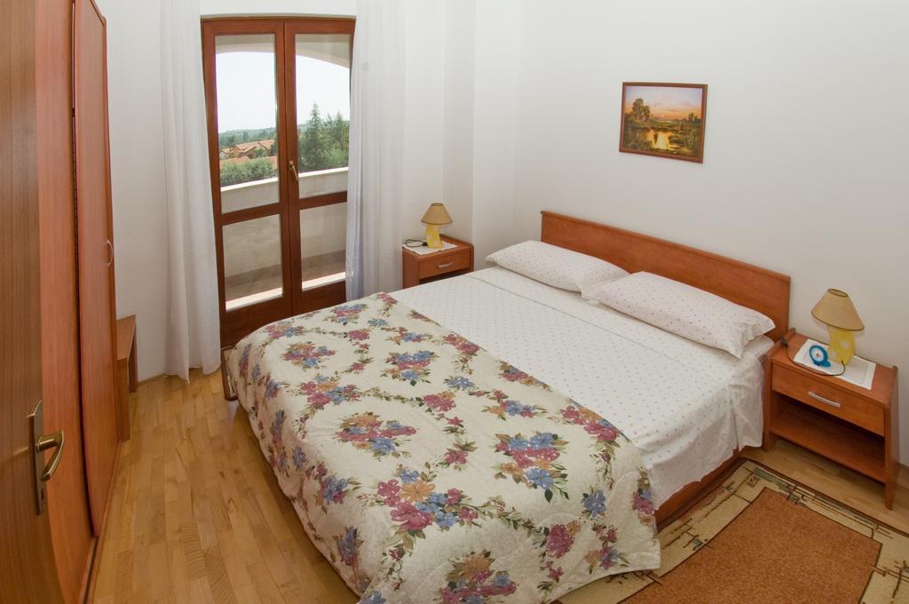 Holiday Home Magnolia Tar-Vabriga Quarto foto
